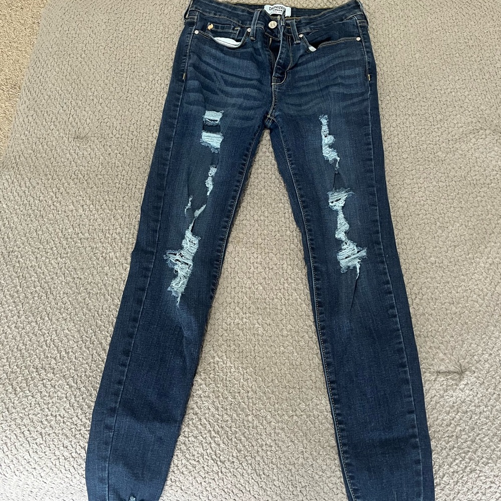 Levi skinny jeans